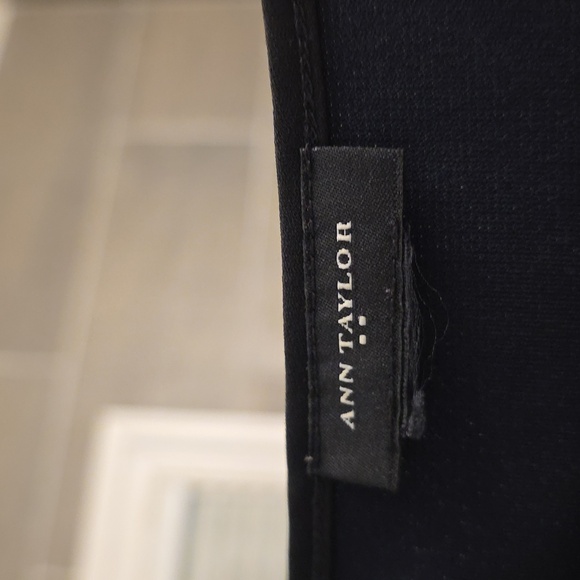 Ann Taylor Sleeveless Chiffon Tiered Top - Picture 6 of 16